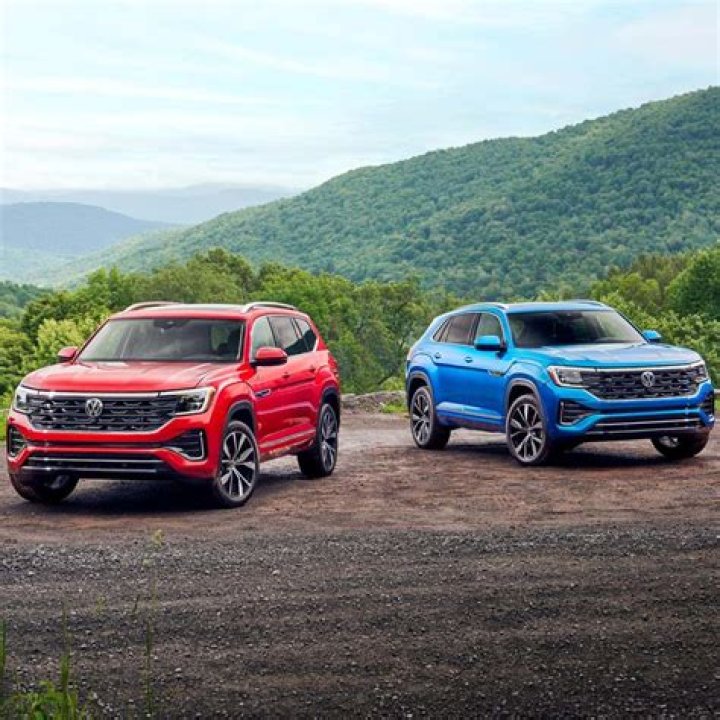 2024 Volkswagen Atlas Cross Sport vs Honda Passport Comparison