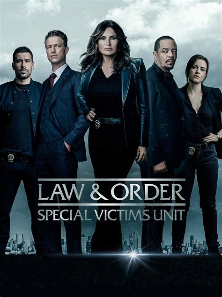 Biggest Secrets From The Set Of Law & Order: SVU