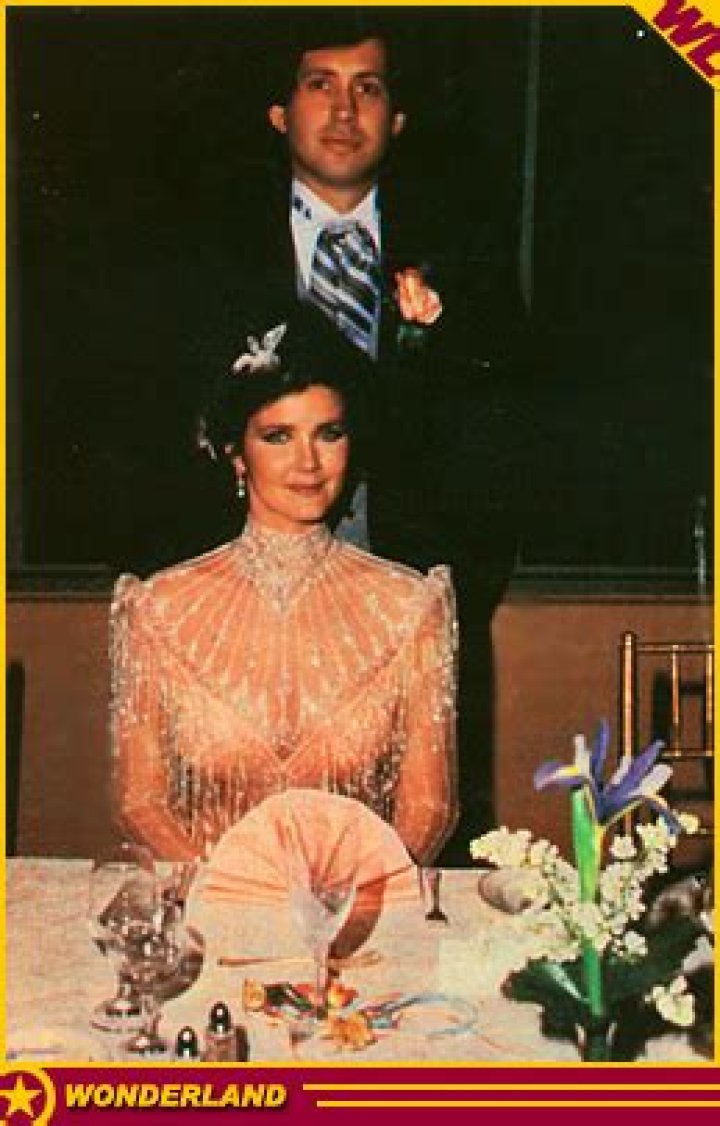 Hot Actress Lynda Carter Divorced with Ron Samuels, Is she Married Again?