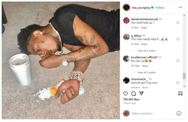 I hate that h*e! NBA Youngboy takes John Gottis side after threats to Floyd Mayweathers