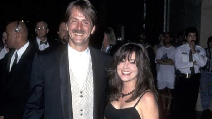 Jeff Foxworthy Wife Age: Uncovering The Details