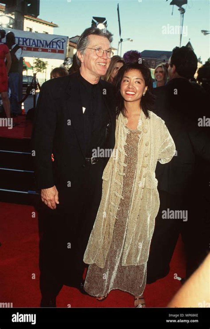 Julie Tokashiki Tom Skerritt S Wife Bio Wiki