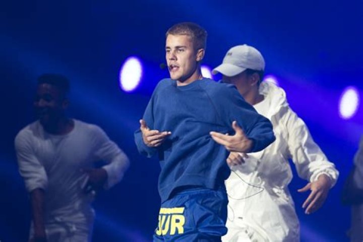 Justin Bieber Involved In Minor Car Crash