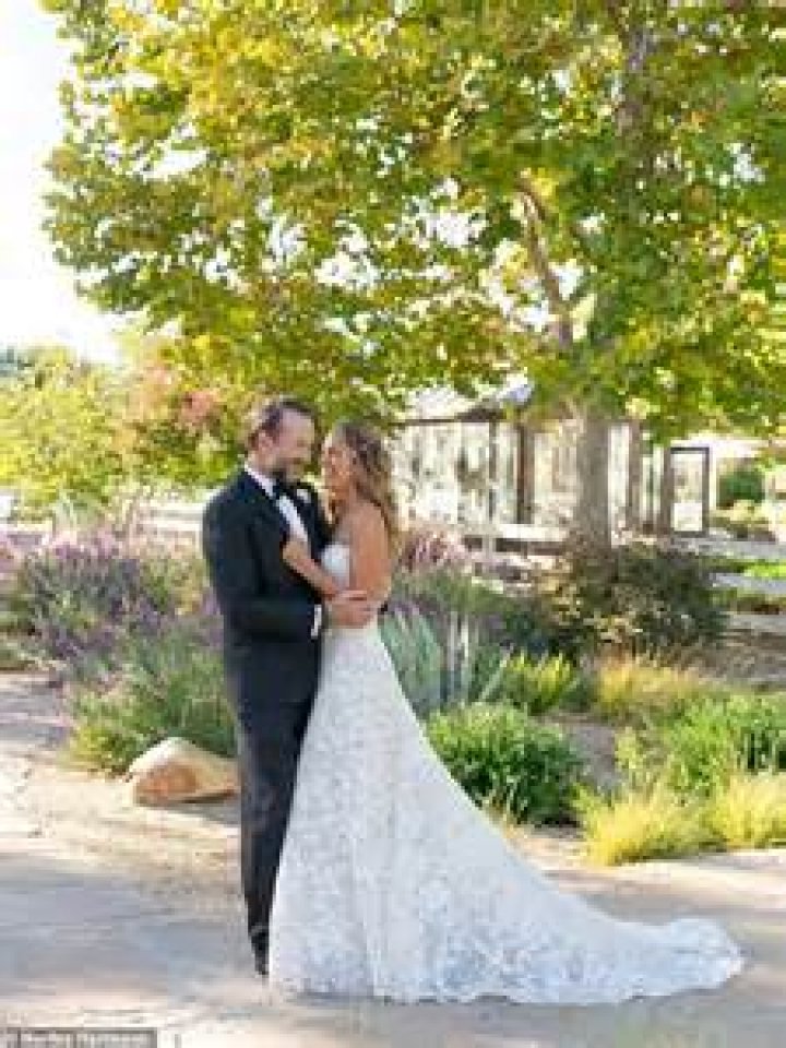 Pat Moran's Ex-Husband Remarries: Unveiling The Intriguing Tale
