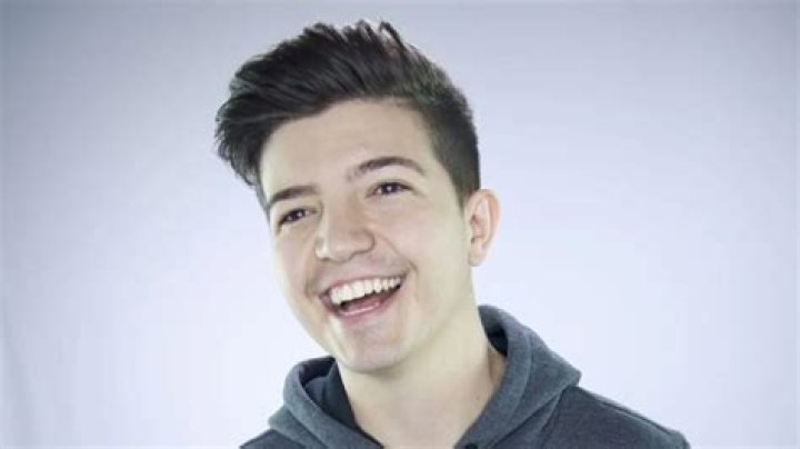 PrestonPlayz Height, Weight, Age, Spouse, Family, Facts, Biography