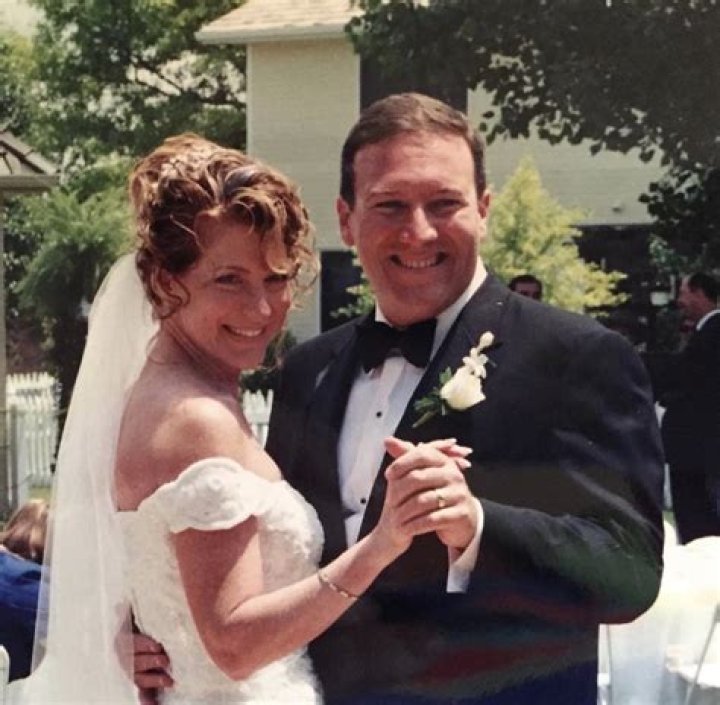 Susan Pompeo- Height, Net Worth, Husband, Marriage