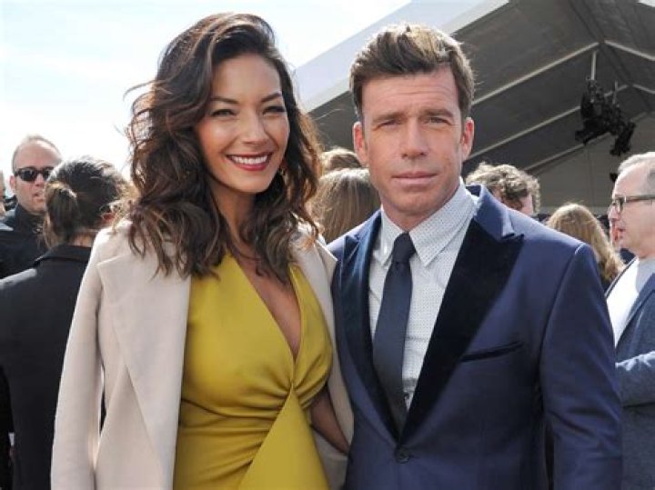 Taylor Sheridan- Net Worth, Wife, Married, Height ·