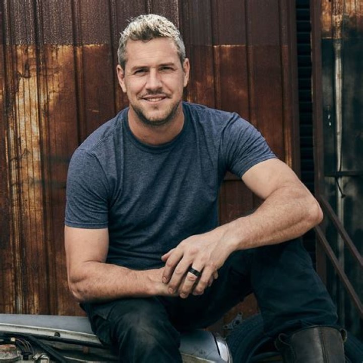 Unveiling The Multifaceted Life Of Ant Anstead: Age, Achievements, And Inspirations