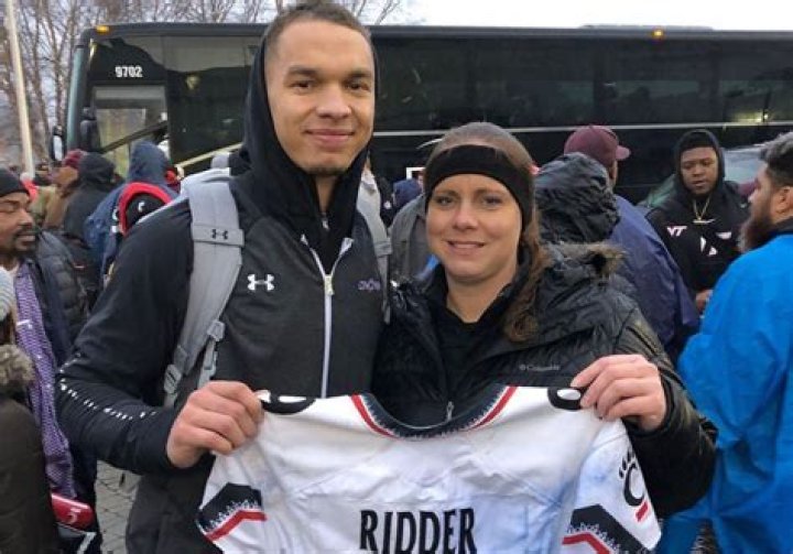 Who are Desmond Ridders parents?